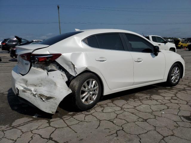  MAZDA 3 2016 White