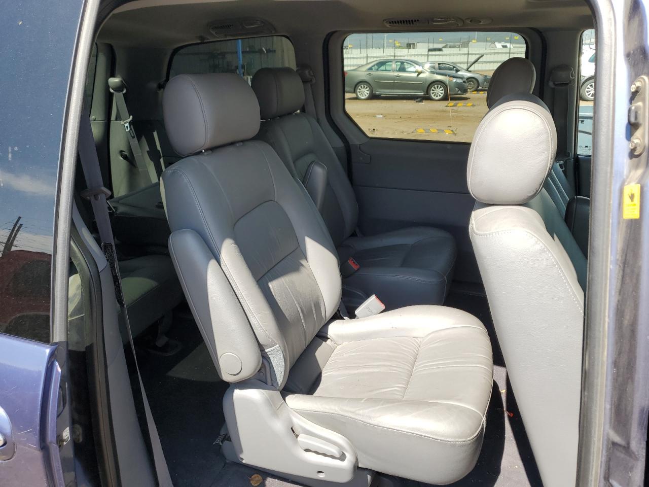 2002 Kia Sedona Ex VIN: KNDUP131926273106 Lot: 61443415