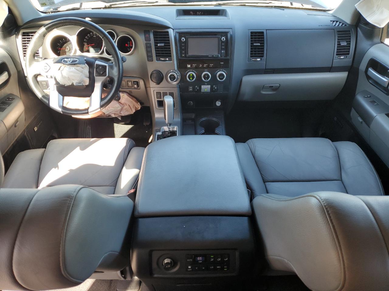 2015 Toyota Sequoia Limited VIN: 5TDKY5G13FS058123 Lot: 62342725