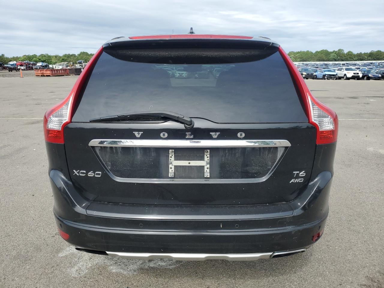 2015 Volvo Xc60 T6 Premier VIN: YV4902RB4F2620934 Lot: 62702375