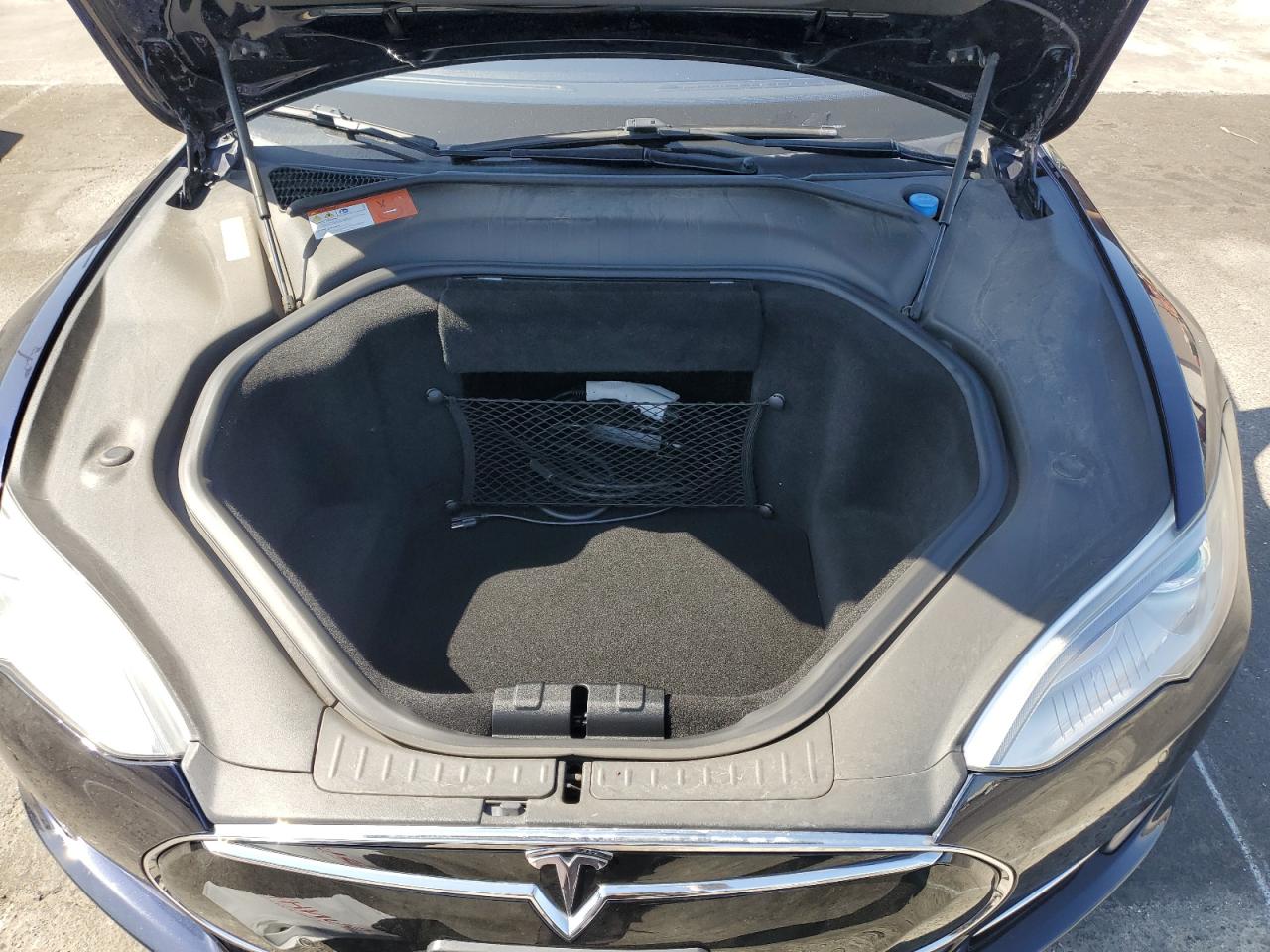 2015 Tesla Model S 60 VIN: 5YJSA1S17FF081414 Lot: 61811505