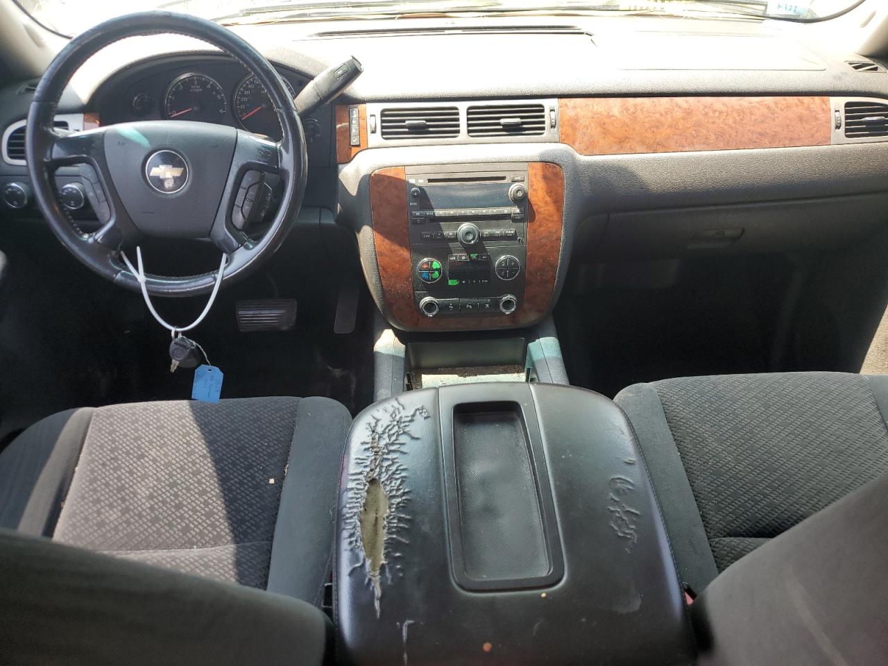 2008 Chevrolet Suburban K1500 Ls VIN: 1GNFK16308R108726 Lot: 59411185