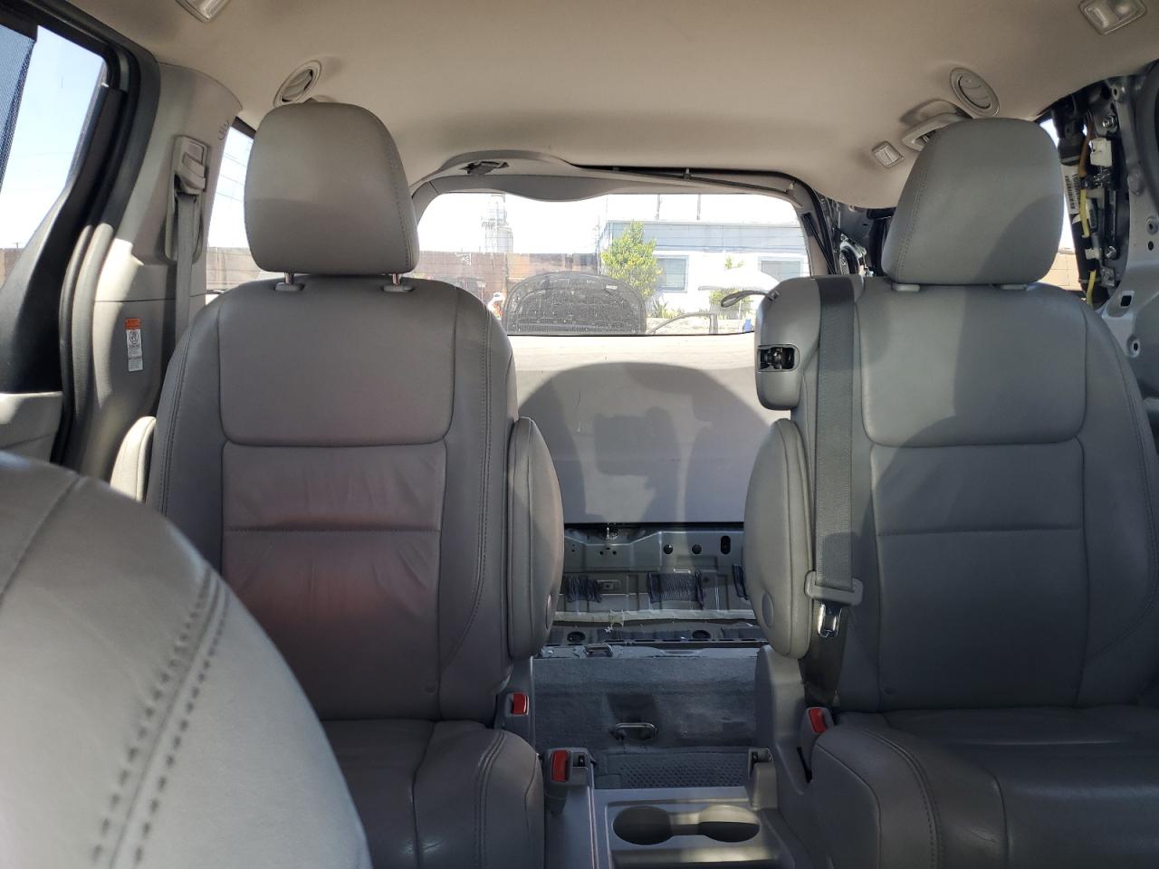 2017 Toyota Sienna Xle VIN: 5TDYZ3DC7HS851736 Lot: 62350585
