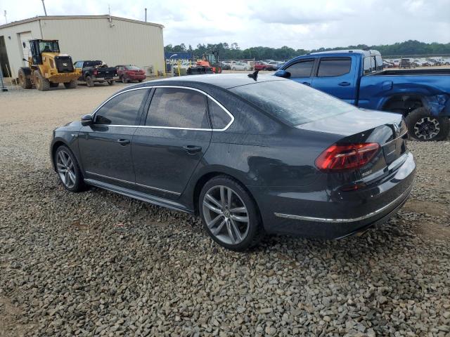 VOLKSWAGEN PASSAT 2017 Серый