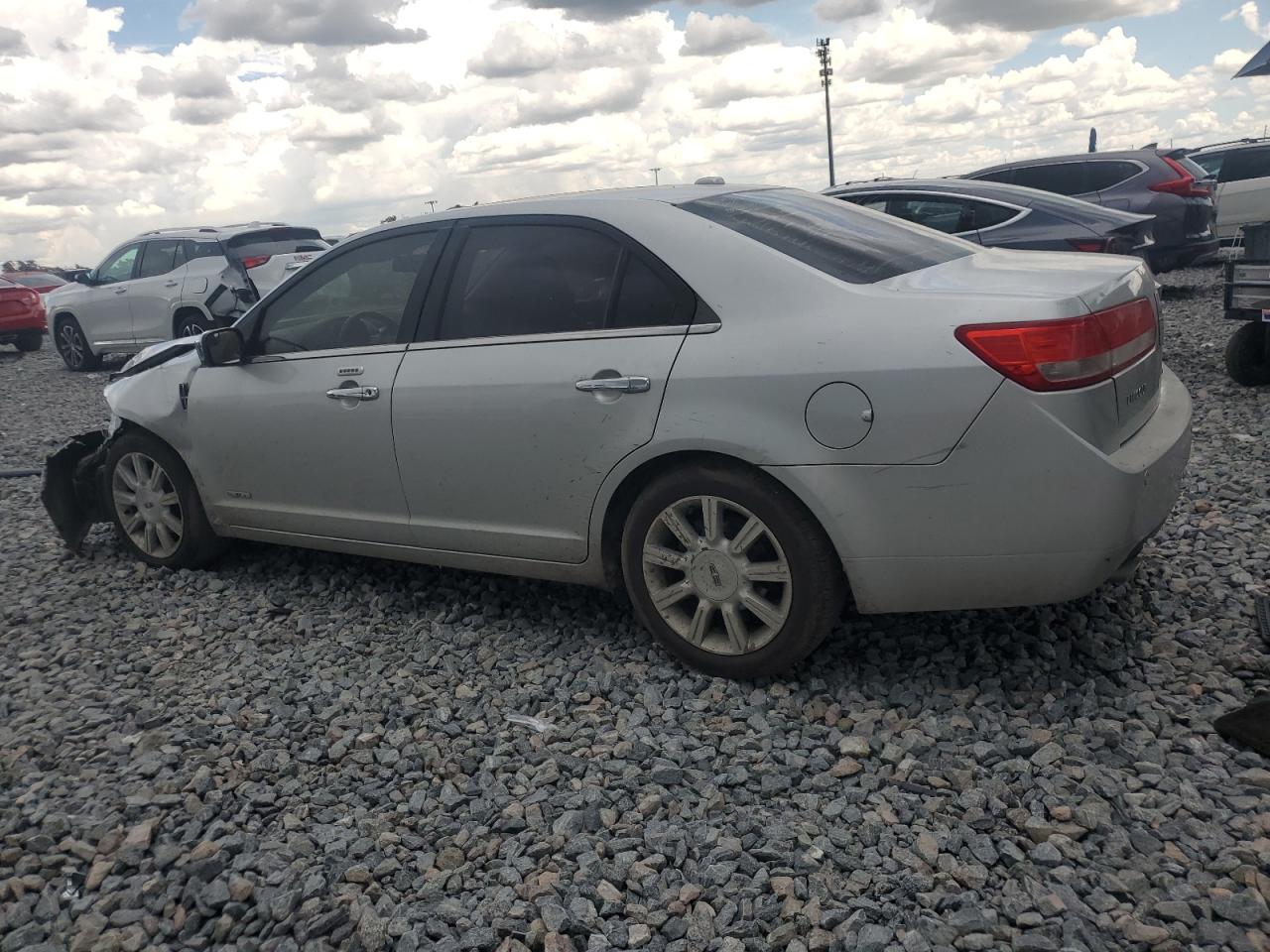 LINCOLN MKZ 2011 VIN 3LNDL2L37BR752738 zdjęcie 2