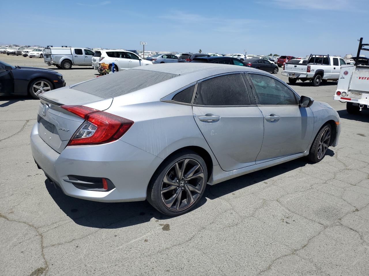 HONDA CIVIC 2019 VIN 2HGFC2F89KH532843 фото 3