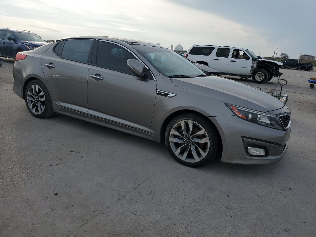 KIA OPTIMA 2015 VIN 5XXGR4A64FG418261 фото 4