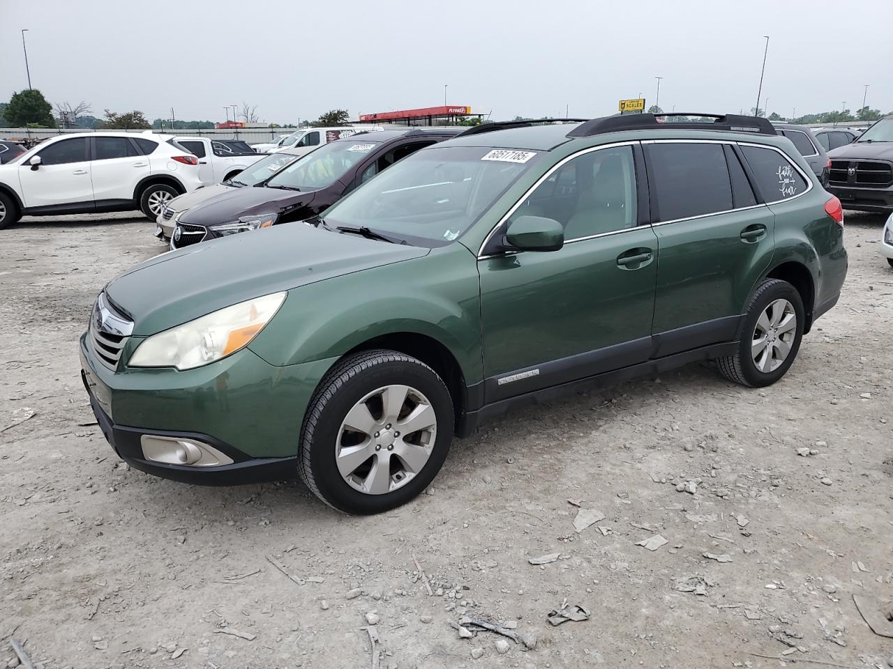 2011 Subaru Outback 2.5I Premium   en Venta en Cahokia Heights, IL - Hail