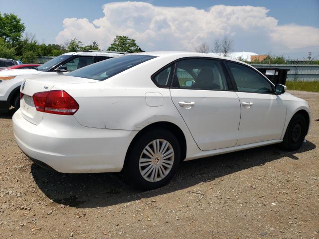  VOLKSWAGEN PASSAT 2015 White