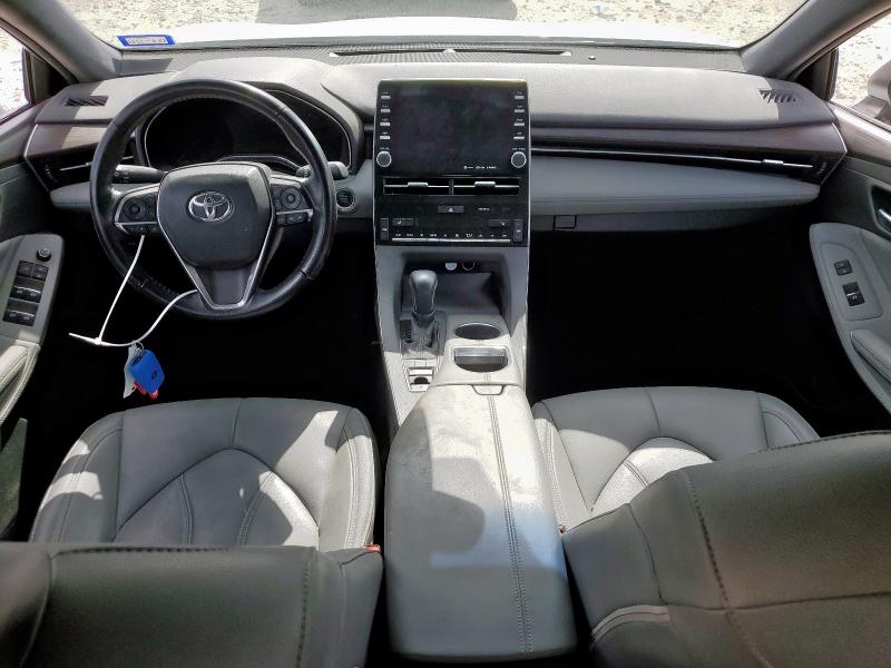  TOYOTA AVALON 2019 Biały