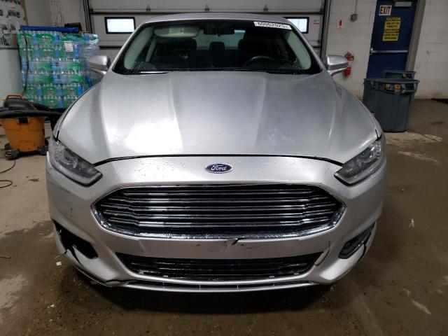  FORD FUSION 2016 Srebrny