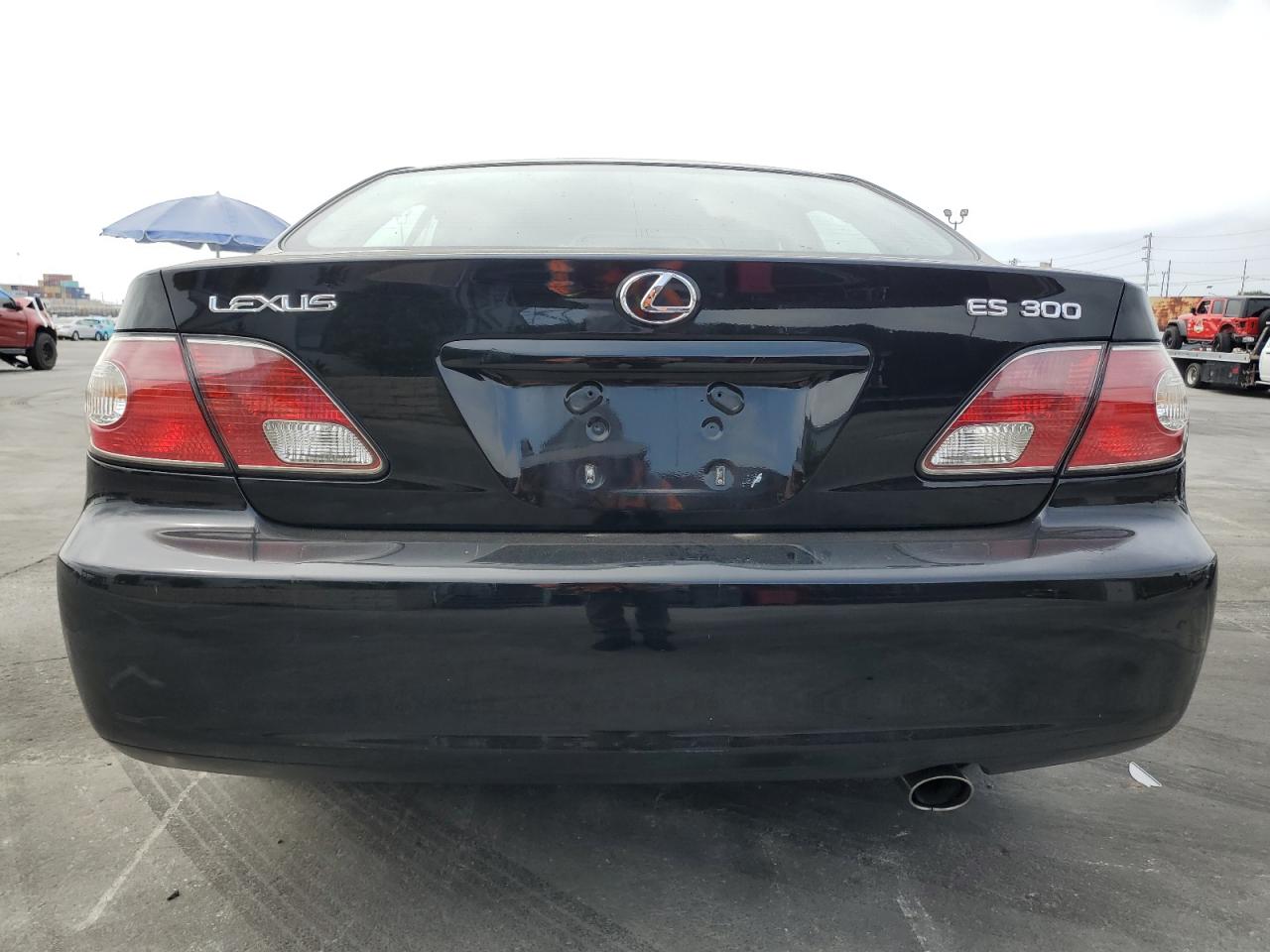 2002 Lexus Es 300 VIN: JTHBF30G725019445 Lot: 61868025