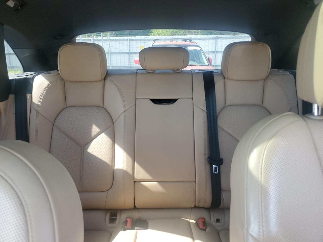 2020 Porsche Macan VIN: WP1AA2A58LLB06415 Lot: 60933815