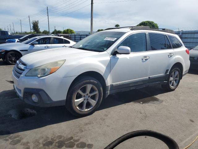  SUBARU OUTBACK 2014 White