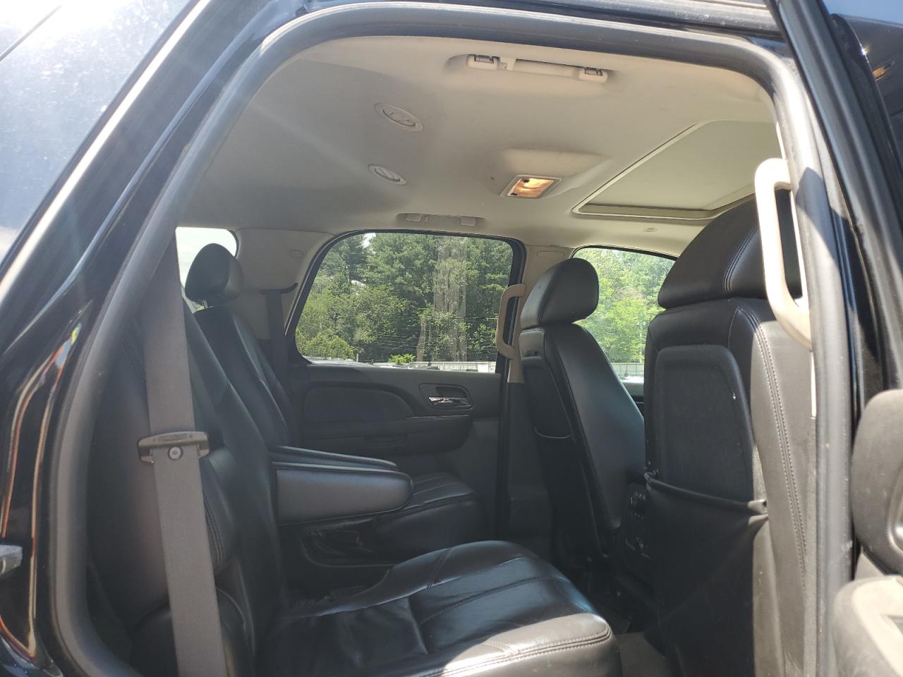 2010 Chevrolet Tahoe K1500 Lt VIN: 1GNUKBE00AR164451 Lot: 60831595