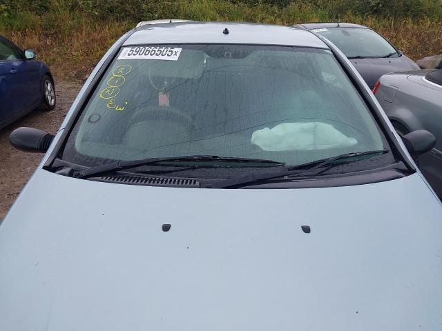 2003 FIAT PUNTO 5000