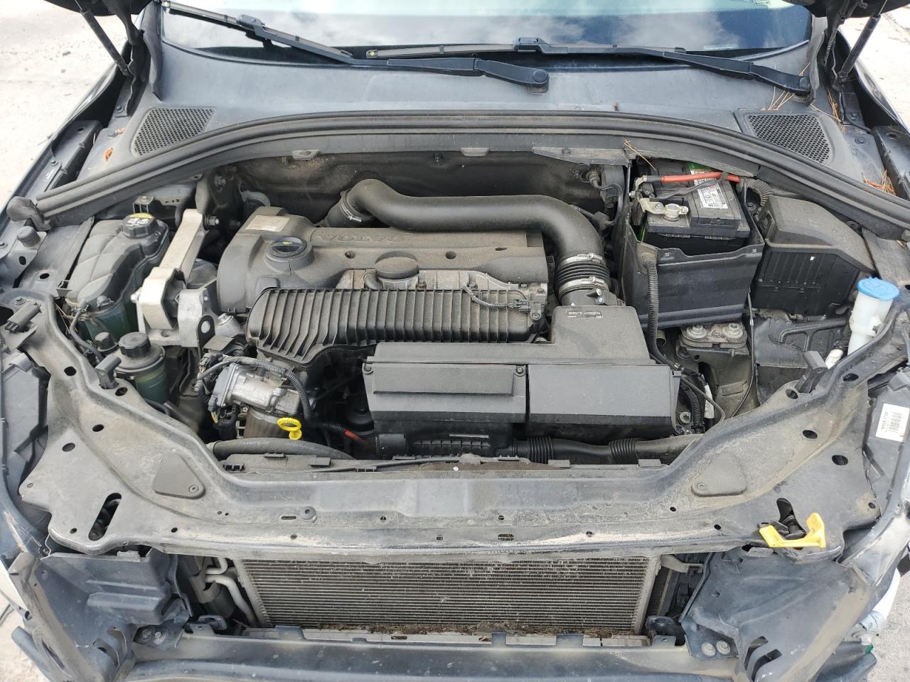 2016 Volvo Xc60 T5 Premier VIN: YV4612RK1G2819957 Lot: 61799735