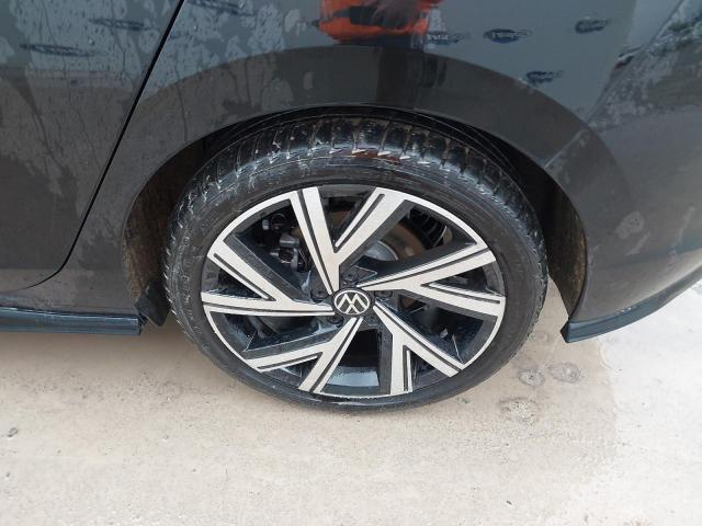 2024 VOLKSWAGEN GOLF R-LIN