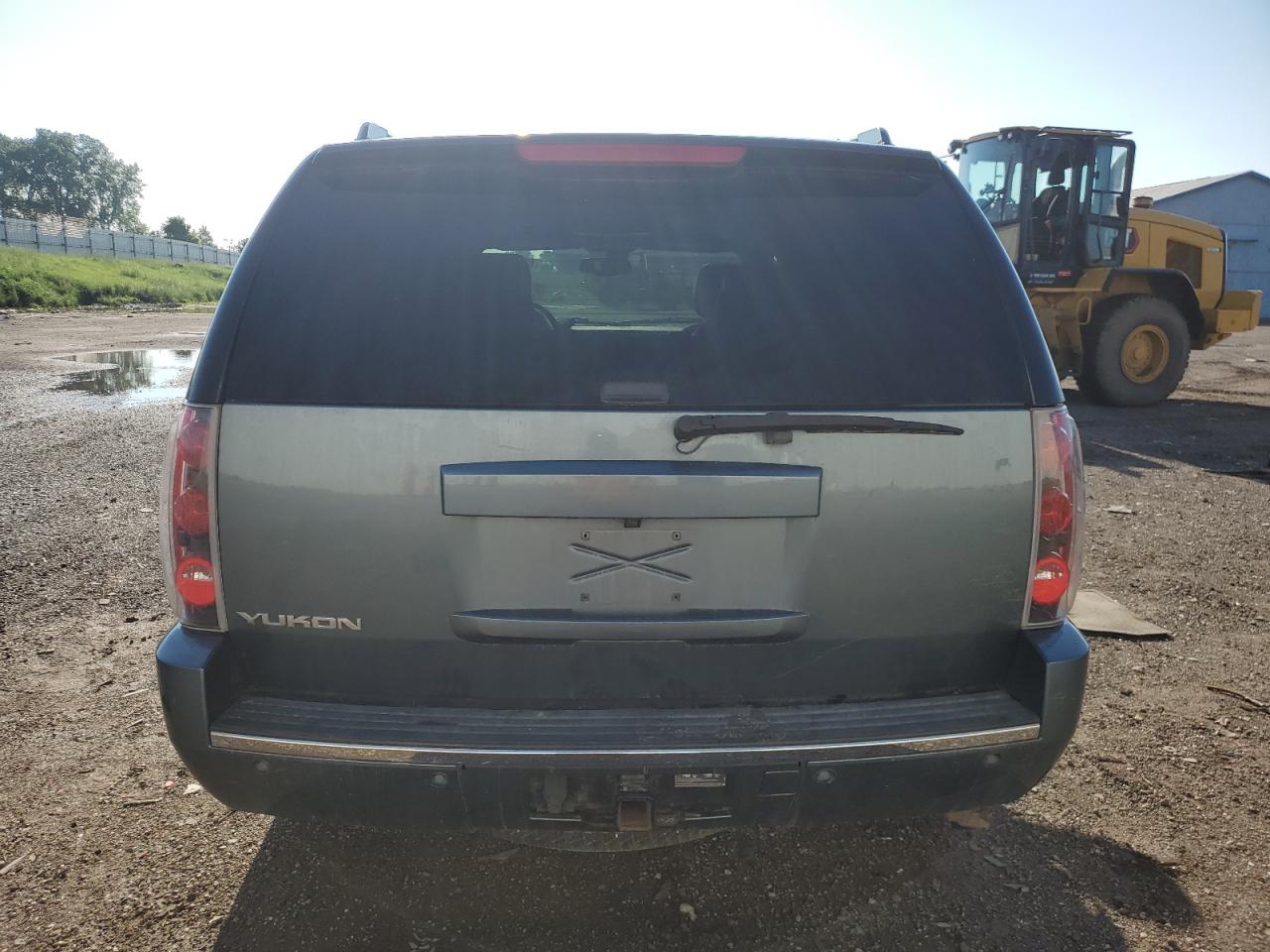 2008 GMC Yukon Denali VIN: 1GKFK63898J134282 Lot: 62314755