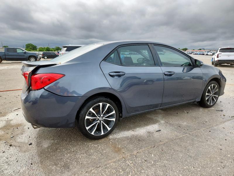  TOYOTA COROLLA 2017 Серый