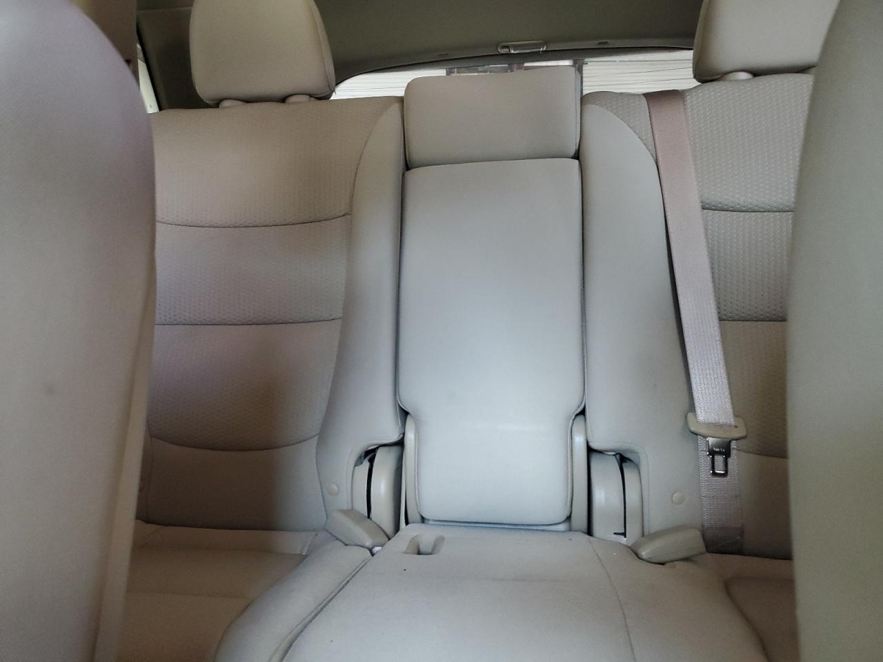 2011 Kia Sorento Base VIN: 5XYKTDA29BG046396 Lot: 62151235