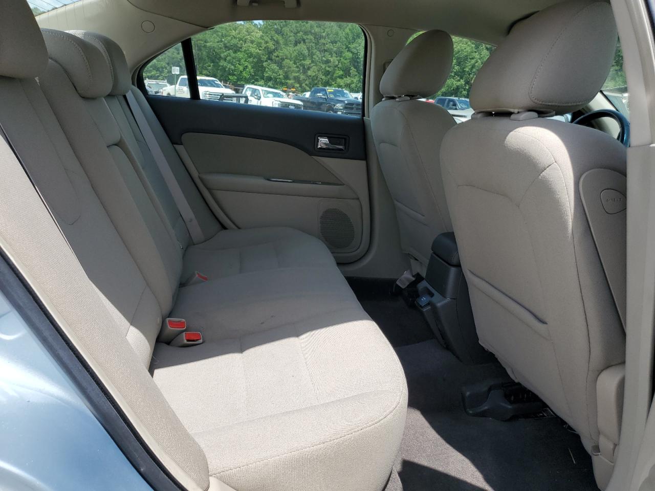 2010 Ford Fusion Hybrid VIN: 3FADP0L31AR215509 Lot: 61724795