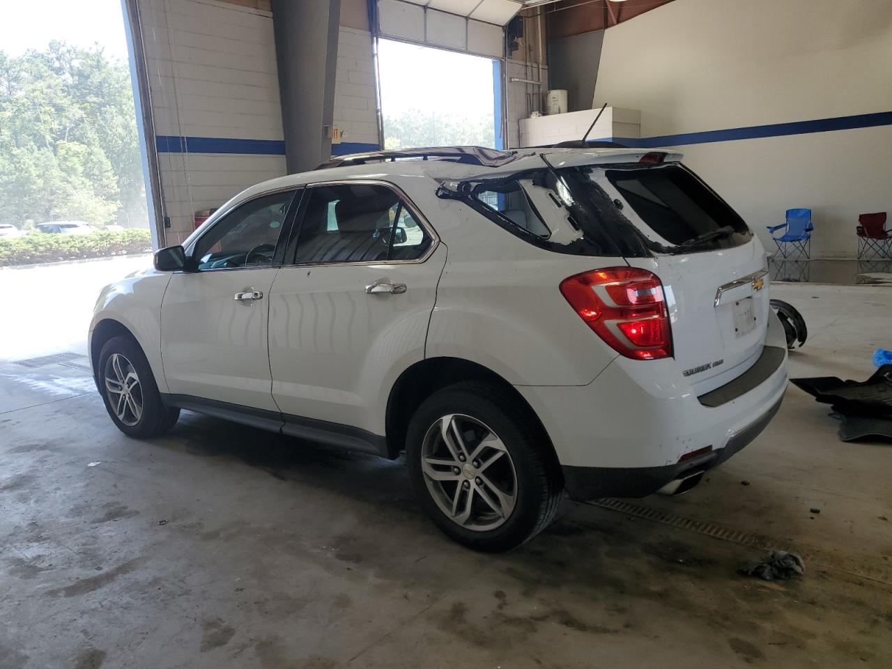 CHEVROLET EQUINOX 2017 VIN 2GNFLGE36H6115161 фото 2