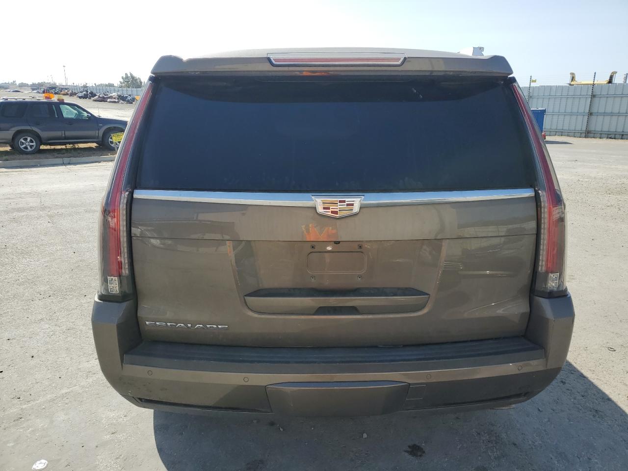 2015 Cadillac Escalade Premium VIN: 1GYS4NKJ4FR643630 Lot: 61020125