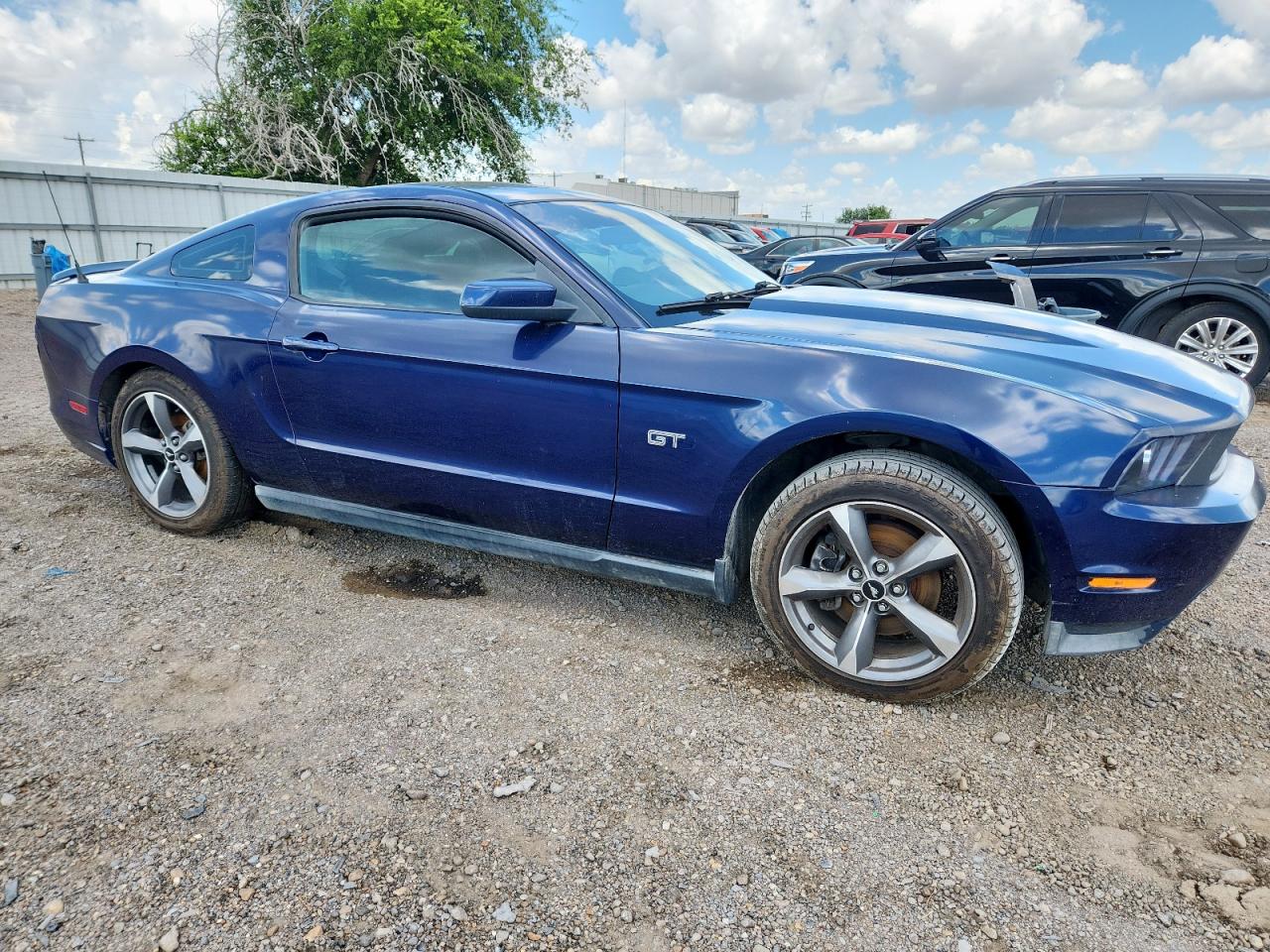 FORD MUSTANG 2010 VIN 1ZVBP8CH8A5143705 фото 4
