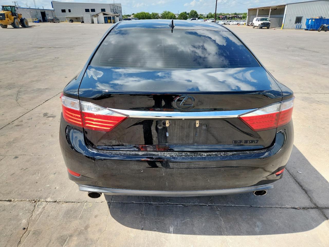 2015 Lexus Es 350 VIN: JTHBK1GG4F2172409 Lot: 62824805
