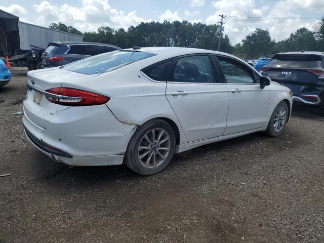  FORD FUSION 2017 White