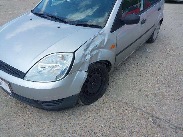 2005 FORD FIESTA LX
