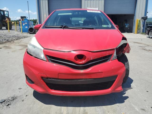 Hatchbacks TOYOTA YARIS 2013 Czerwony