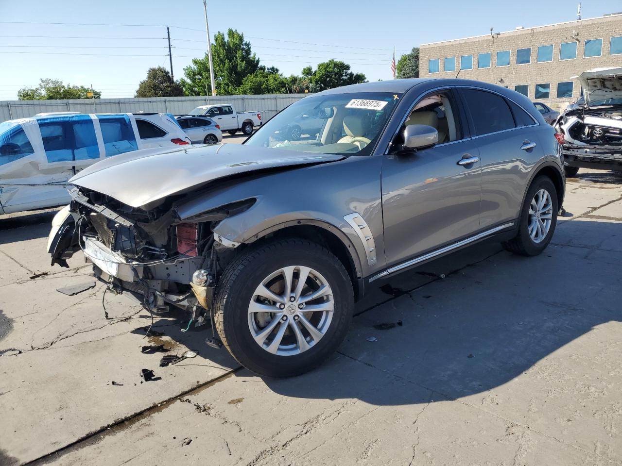 JNRAS18W59M150978 INFINITI FX35 Photo 1