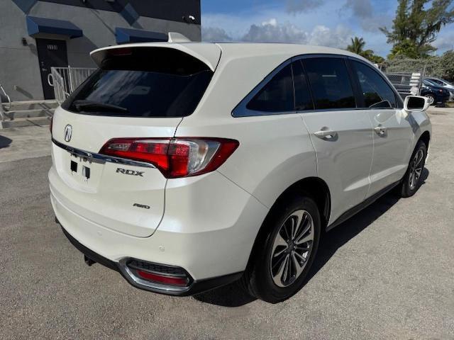Паркетники ACURA RDX 2017 Белы