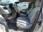 2012 Toyota Sienna Le იყიდება Opa Locka-ში, FL - Rear End
