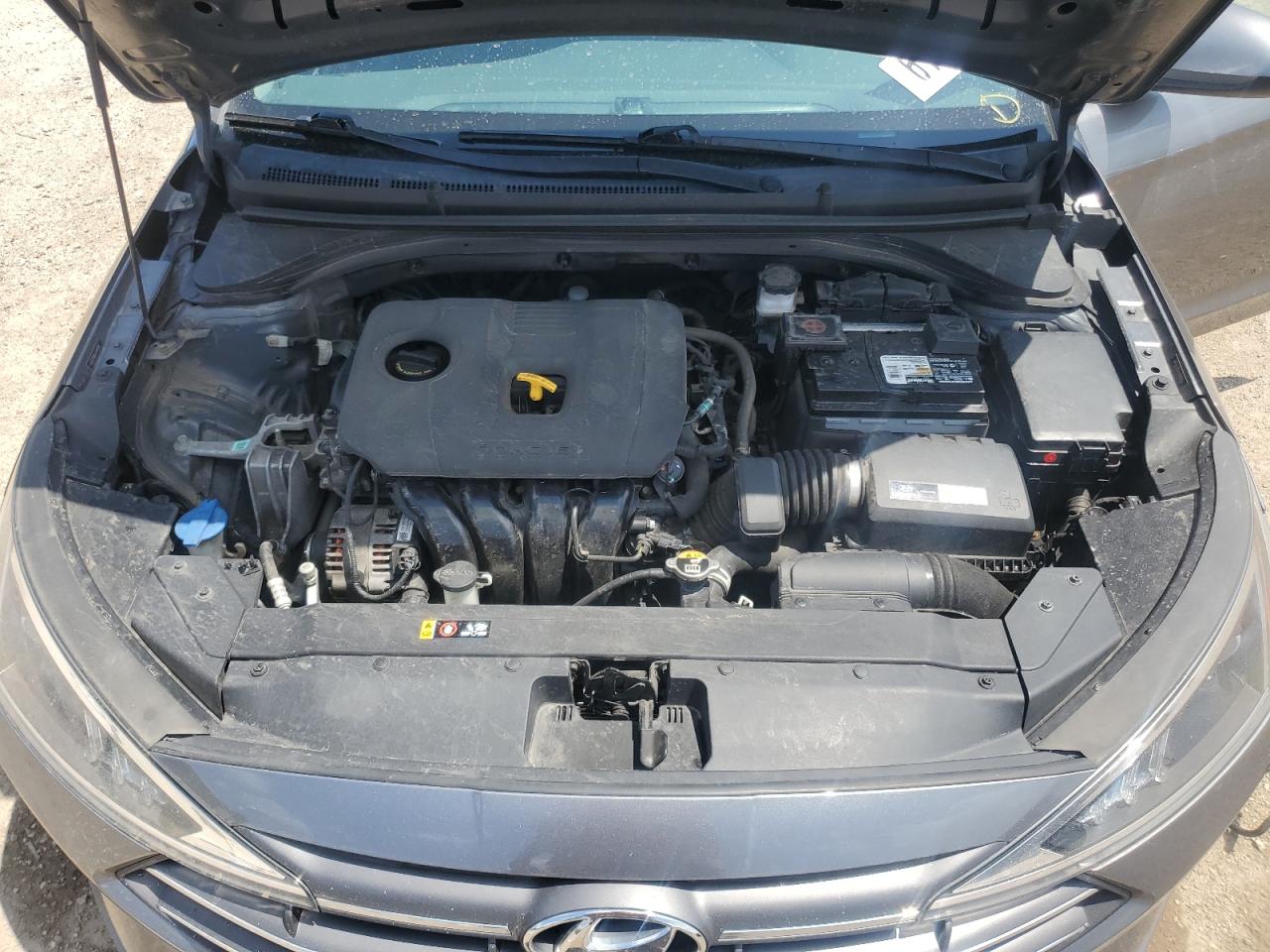 2019 Hyundai Elantra Se VIN: 5NPD74LF6KH484587 Lot: 61870255