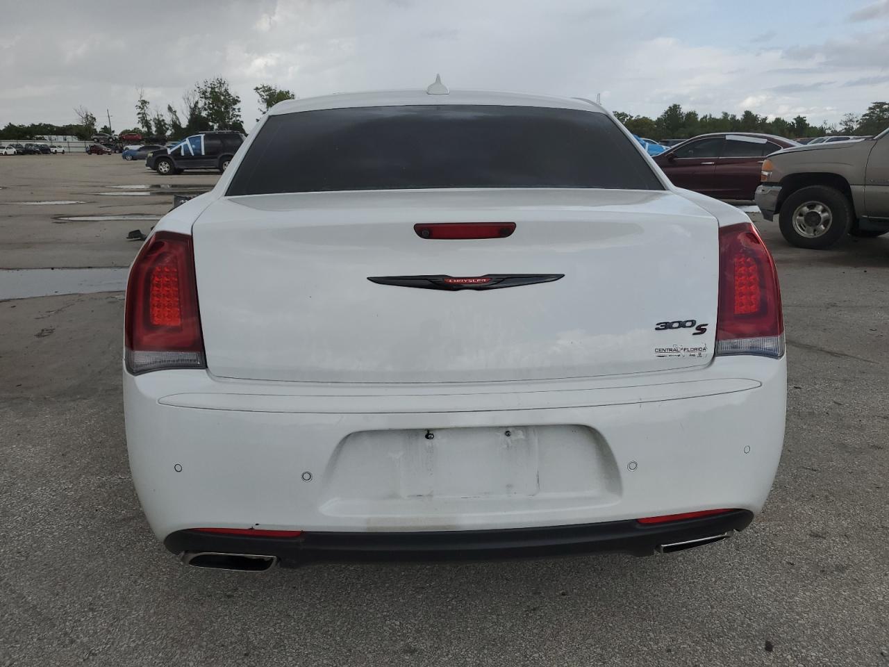 2022 Chrysler 300 S VIN: 2C3CCABG1NH167804 Lot: 62000595