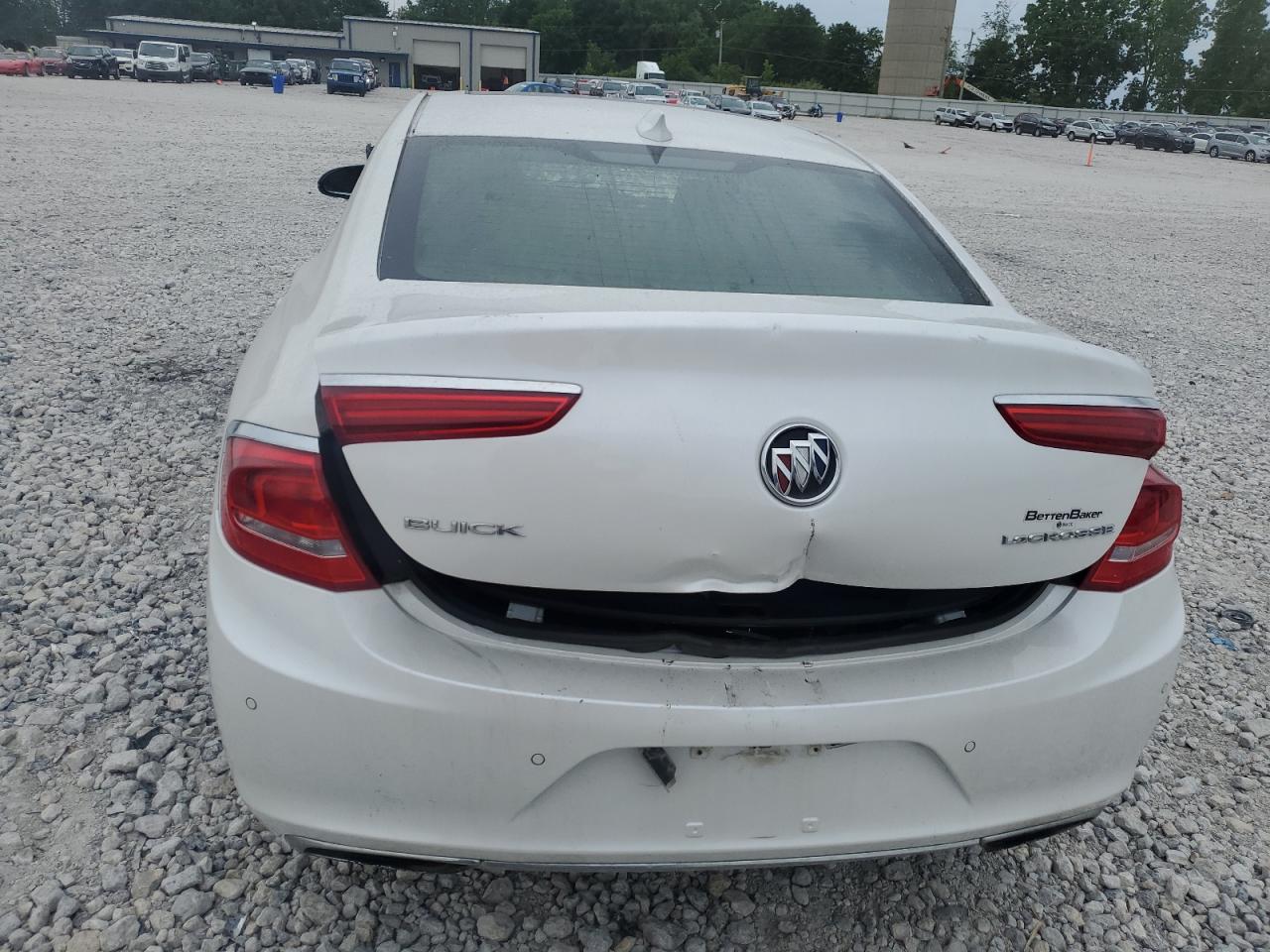 2018 Buick Lacrosse Essence VIN: 1G4ZP5SS8JU116390 Lot: 61374595