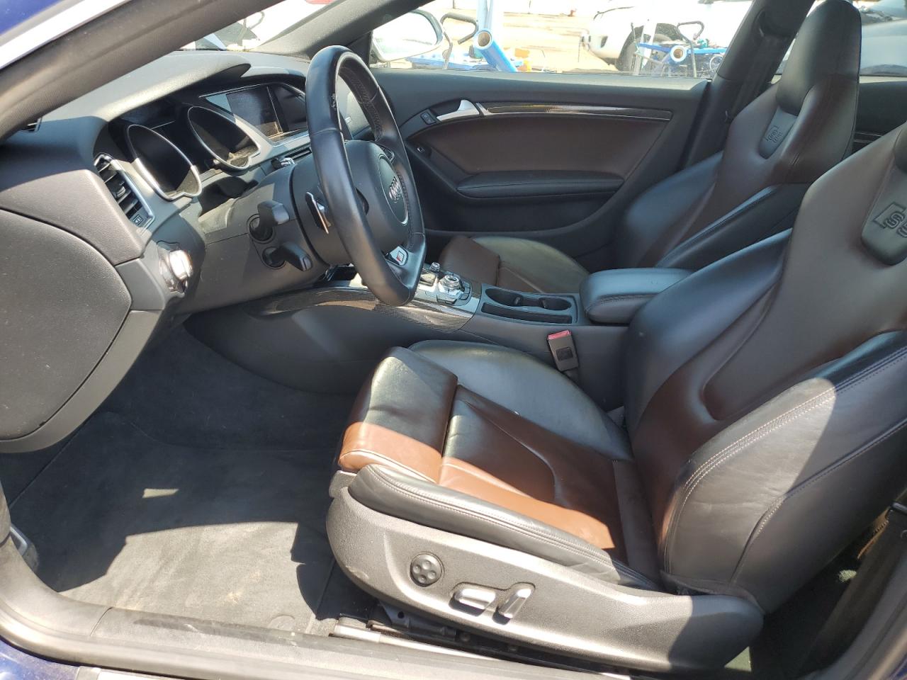 2013 Audi S5 Premium Plus VIN: WAUCGAFRXDA033637 Lot: 61643485