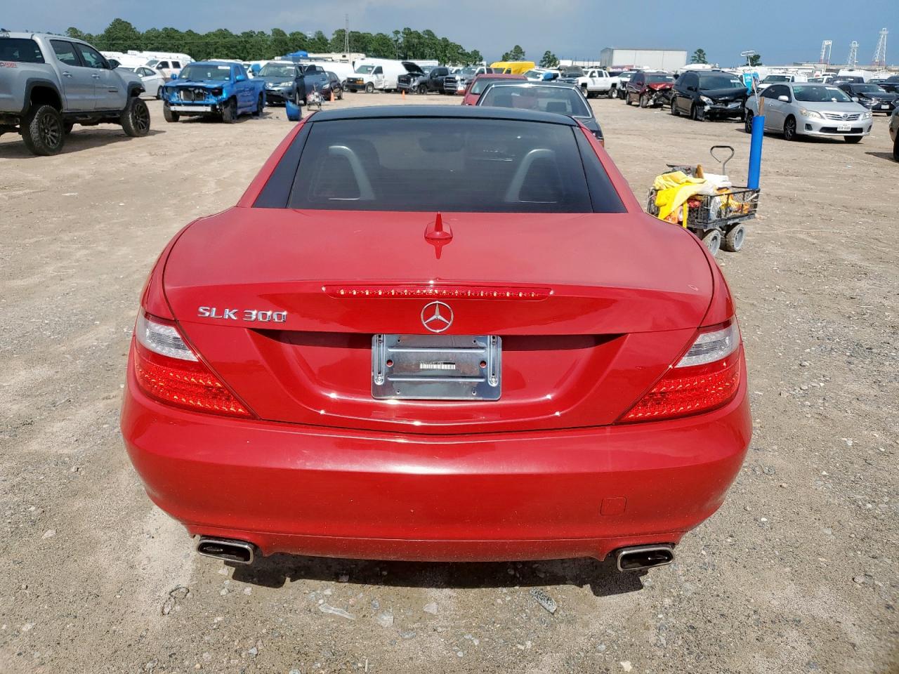 wddpk3ja8gf115508 WDDPK3JA8GF115508 2016 Mercedes-Benz Slk 300