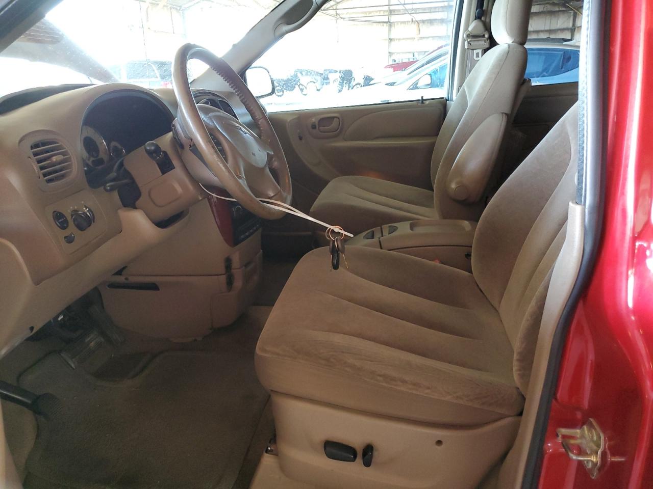 2002 Chrysler Town & Country Lxi VIN: 2C8GP54L92R791017 Lot: 61985205