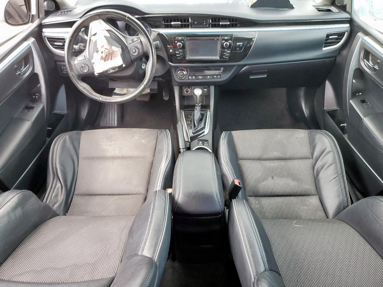 2016 Toyota Corolla L VIN: 5YFBURHEXGP438185 Lot: 60461095