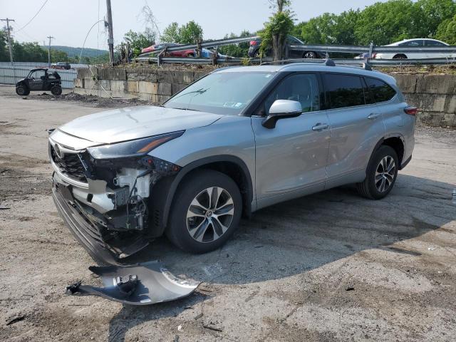 TOYOTA HIGHLANDER 2021
