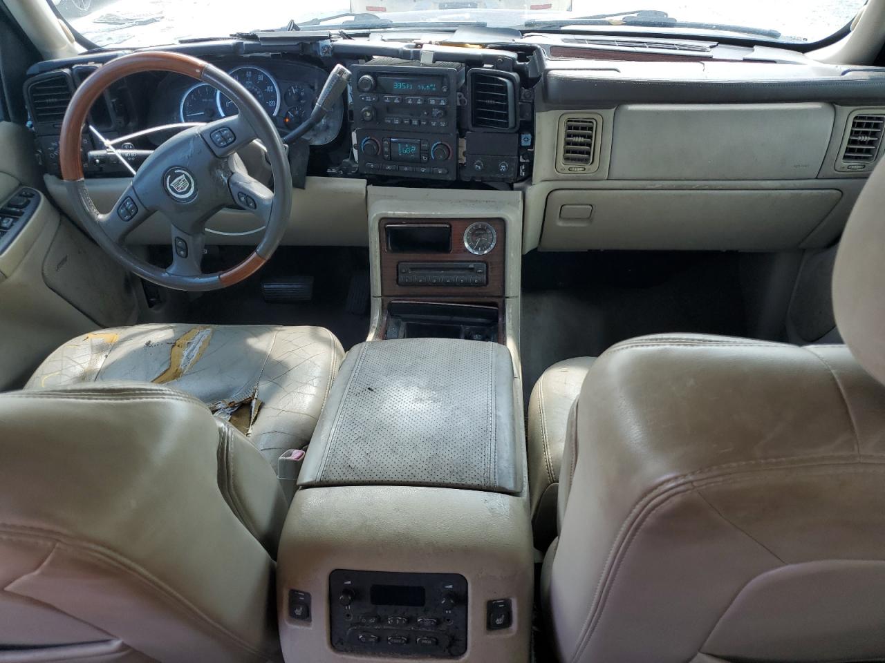 2004 Cadillac Escalade Esv VIN: 3GYFK66N04G168615 Lot: 62423845