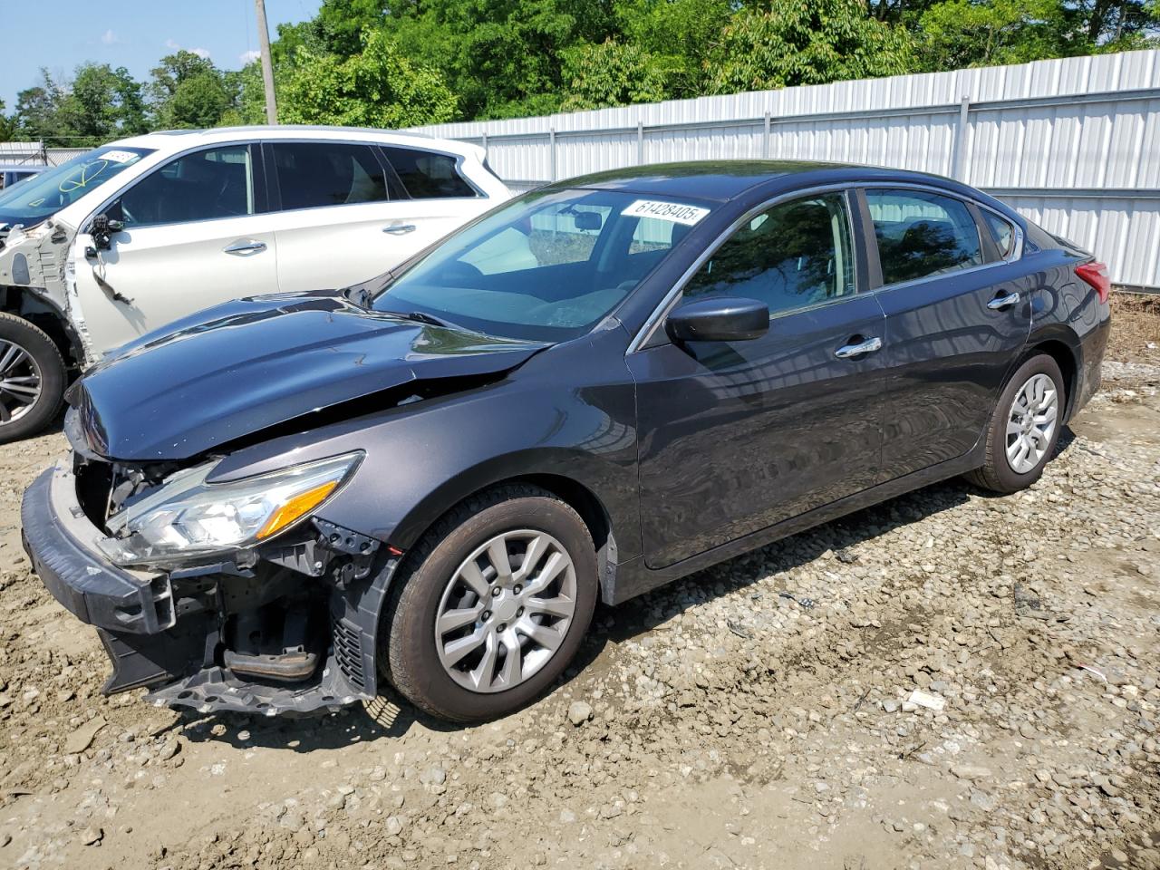 2016 Nissan Altima 2.5 for Sale in Windsor, NJ - Front End