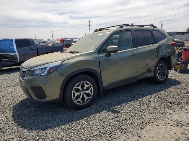  SUBARU FORESTER 2019 Зеленый