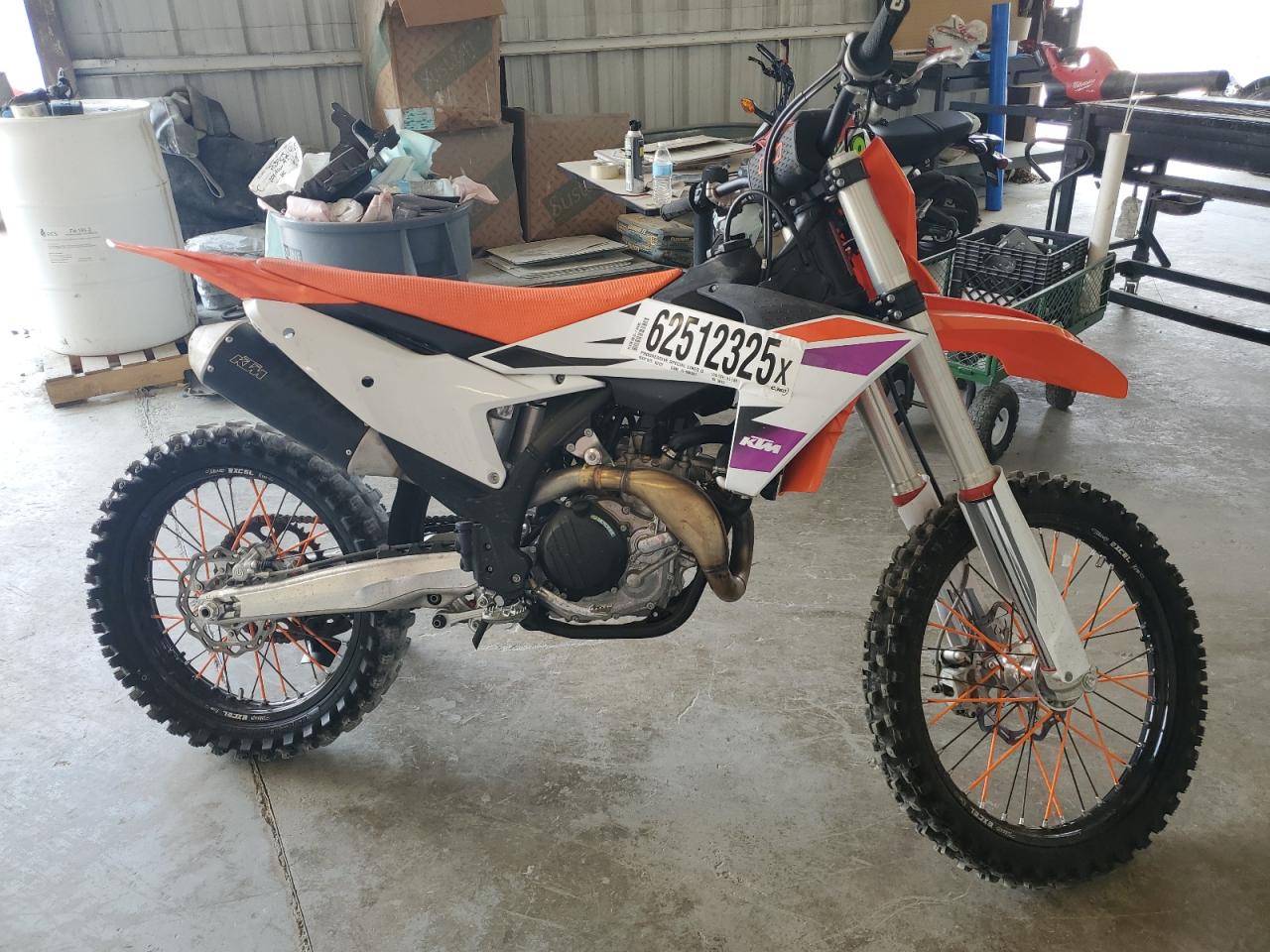 KTM MOTORCYCLE 2024 VIN VBKSXS435RM344853