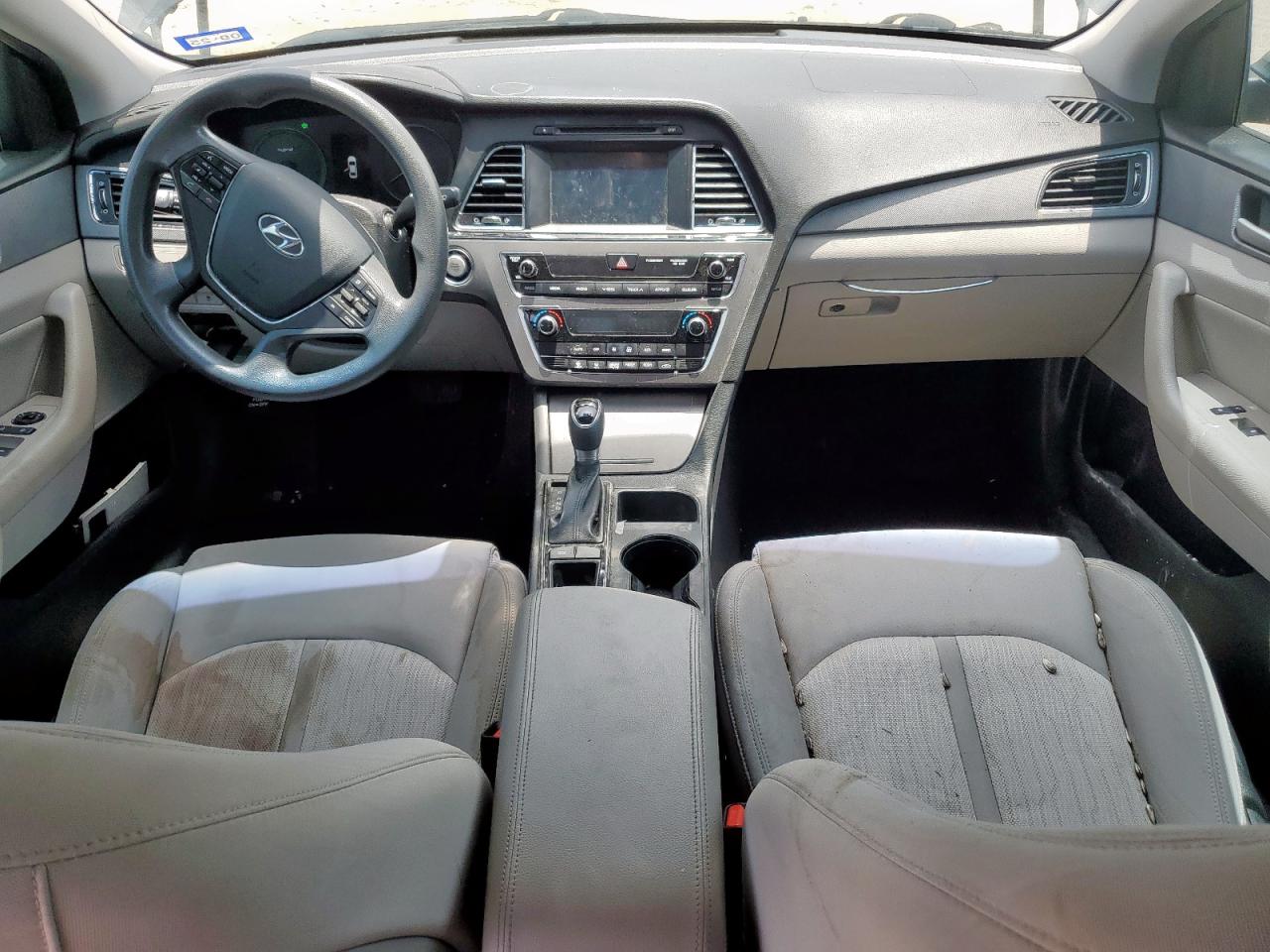 2017 Hyundai Sonata Hybrid VIN: KMHE24L39HA071034 Lot: 62089155