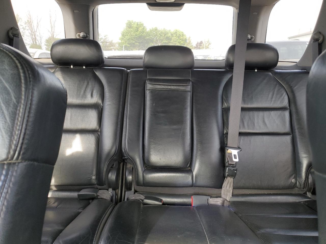 2005 Acura Mdx Touring VIN: 2HNYD18605H003452 Lot: 60472925